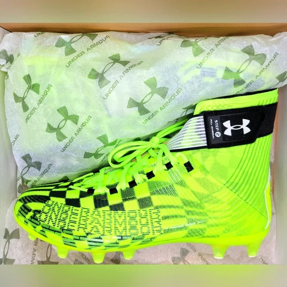 Under Armour | Shoes | Under Armour Highlight Mc All  display picture 2